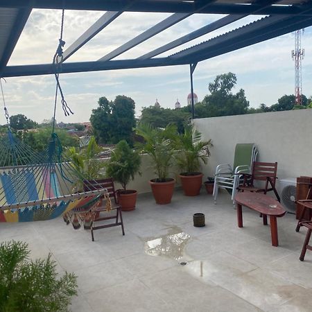Apartamentos Casa Amarilla Granada  Kültér fotó