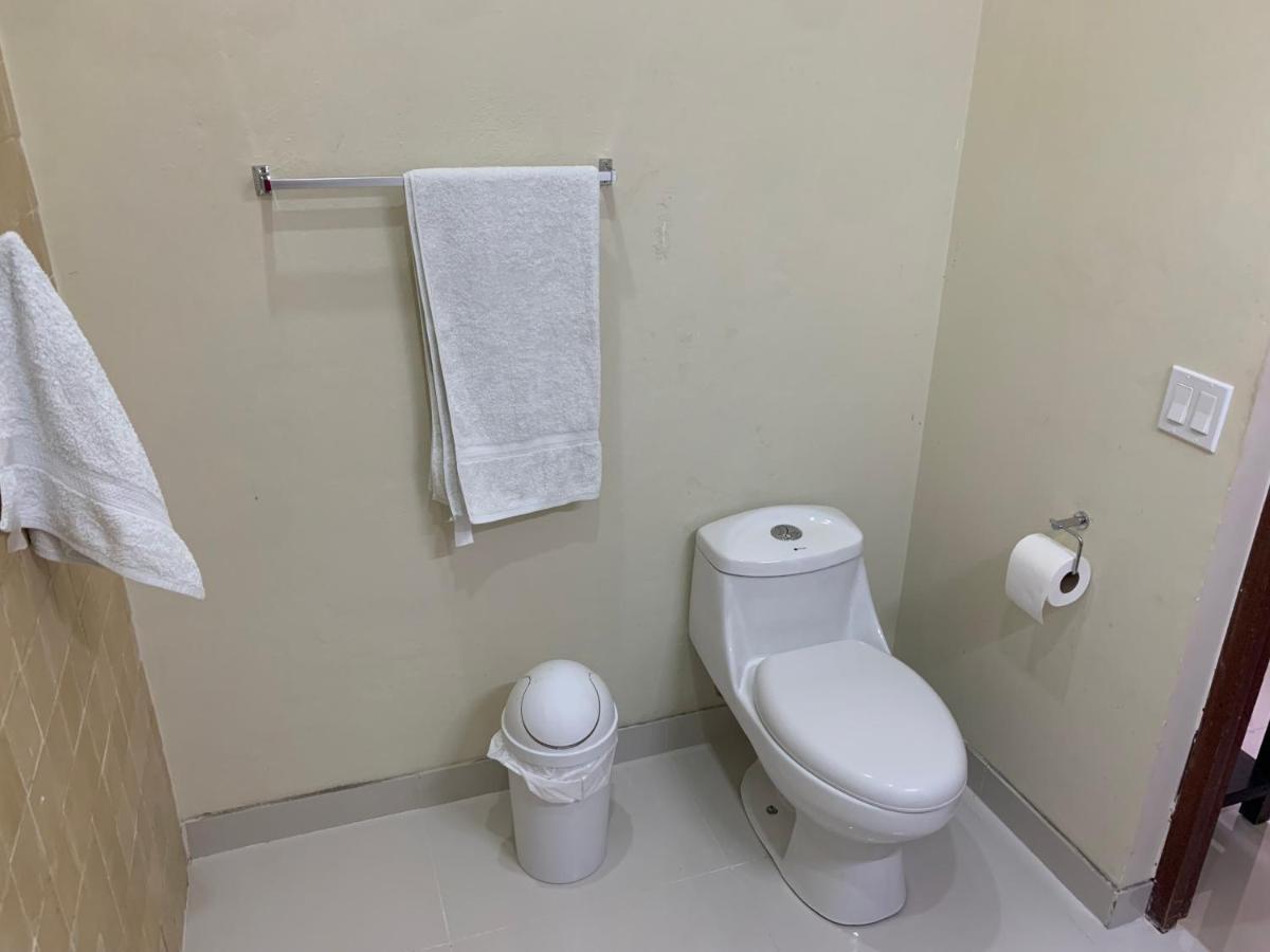 Apartamentos Casa Amarilla Granada  Kültér fotó