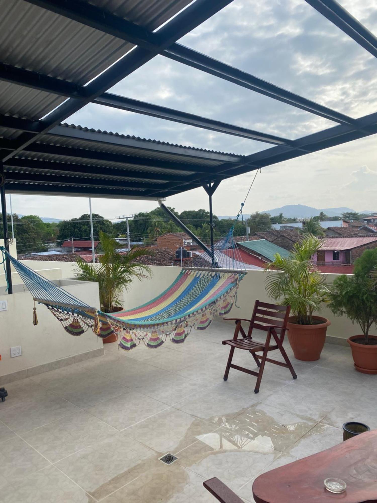 Apartamentos Casa Amarilla Granada  Kültér fotó