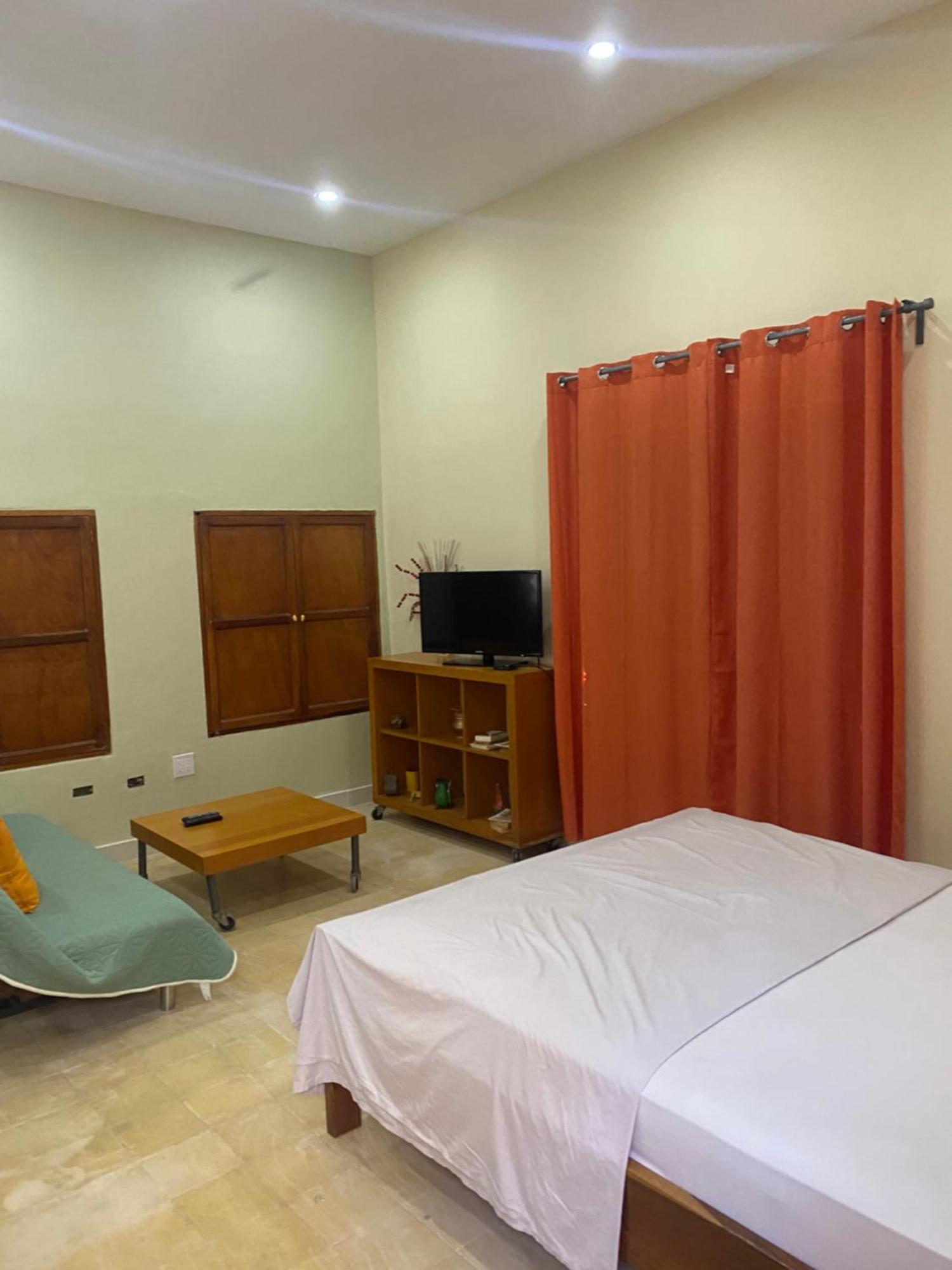 Apartamentos Casa Amarilla Granada  Kültér fotó