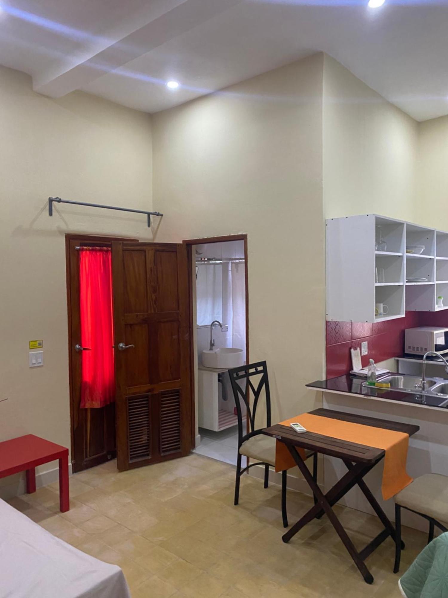 Apartamentos Casa Amarilla Granada  Kültér fotó